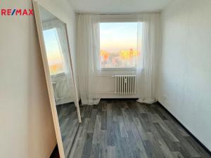 Pronájem bytu 2+kk, Kladno - Kročehlavy, Švédská, 43 m2
