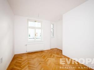Pronájem bytu 2+1, Praha - Žižkov, Čajkovského, 57 m2