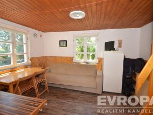 Prodej chaty, Praha - Hrdlořezy, Mezitraťová, 32 m2