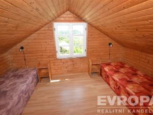 Prodej chaty, Praha - Hrdlořezy, Mezitraťová, 32 m2