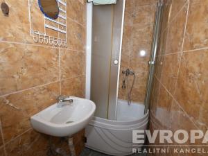 Prodej chaty, Praha - Hrdlořezy, Mezitraťová, 32 m2