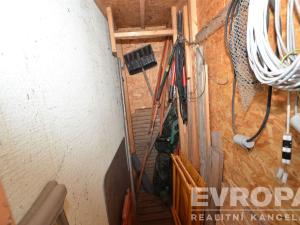 Prodej chaty, Praha - Hrdlořezy, Mezitraťová, 32 m2