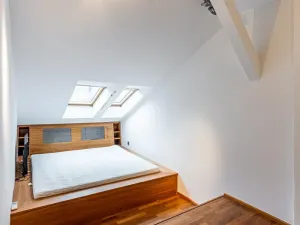 Pronájem bytu 5+kk, Praha - Malá Strana, Újezd, 154 m2