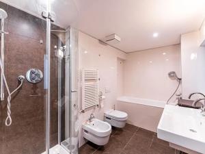 Pronájem bytu 5+kk, Praha - Malá Strana, Újezd, 154 m2
