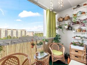 Prodej bytu 3+1, Praha - Kobylisy, Hlaváčova, 67 m2