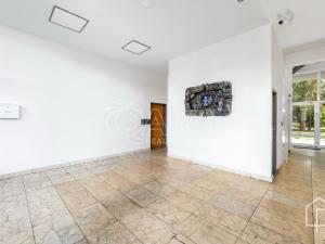 Prodej bytu 3+1, Praha - Kobylisy, Hlaváčova, 67 m2