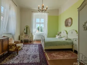 Prodej rodinného domu, Kučerov, 292 m2