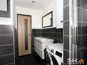 Prodej bytu 2+1, Louny, 55 m2