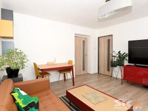 Prodej bytu 2+1, Louny, 55 m2