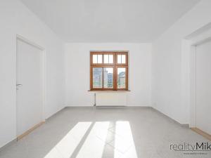 Pronájem bytu 3+1, Liberec, Pražská, 59 m2