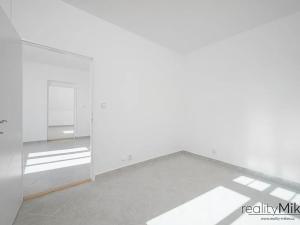 Pronájem bytu 3+1, Liberec, Pražská, 59 m2