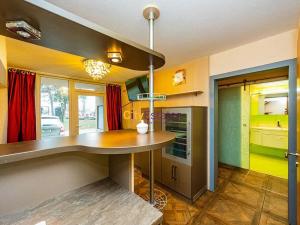 Prodej bytu 2+kk, Praha - Ruzyně, Ciolkovského, 44 m2