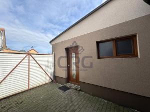 Pronájem bytu 2+kk, Hrušovany u Brna, Masarykova, 50 m2