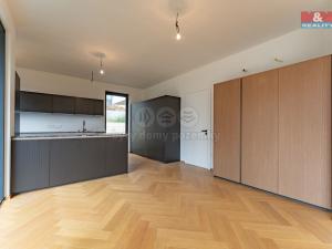 Prodej rodinného domu, Praha - Velká Chuchle, Bochníčkova, 304 m2