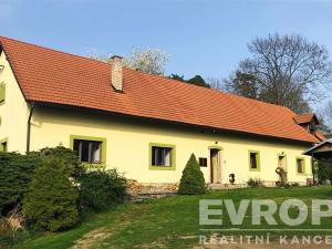 Prodej rodinného domu, Bukovany, 208 m2