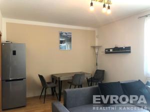 Pronájem bytu 2+kk, Starý Plzenec, Hálkova, 54 m2