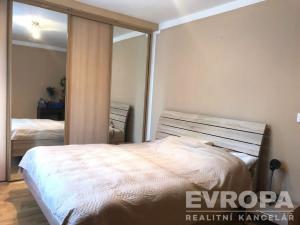 Pronájem bytu 2+kk, Starý Plzenec, Hálkova, 54 m2