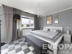 Prodej rodinného domu, Plzeň - Valcha, Jiřičková, 130 m2