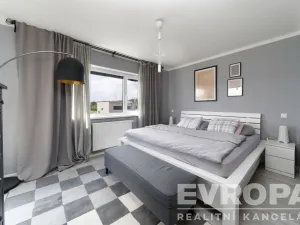 Prodej rodinného domu, Plzeň - Valcha, Jiřičková, 130 m2