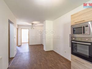Prodej bytu 2+1, Krnov - Pod Bezručovým vrchem, Příční, 50 m2