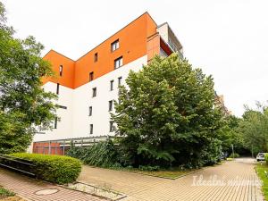 Pronájem bytu 2+kk, Praha - Vysočany, Pod Harfou, 53 m2