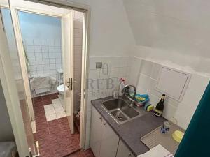 Prodej obchodního prostoru, Loket, T. G. Masaryka, 141 m2