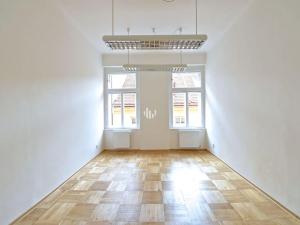 Pronájem kanceláře, Praha - Nové Město, Klimentská, 205 m2