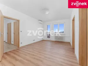 Pronájem bytu 3+1, Otrokovice - Kvítkovice, Hlavní, 62 m2
