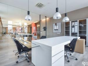 Pronájem kanceláře, Olomouc, tř. Svobody, 420 m2