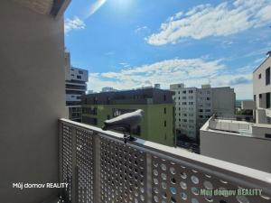Pronájem bytu 2+kk, Praha - Stodůlky, Hábova, 52 m2