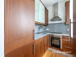 Pronájem bytu 2+kk, Praha - Košíře, Česká, 46 m2