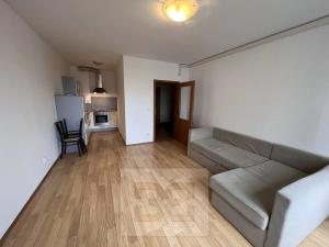 Pronájem bytu 2+kk, Praha - Holešovice, Osadní, 46 m2