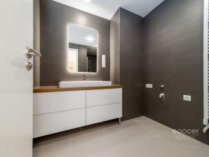 Pronájem bytu 2+kk, Praha - Žižkov, Krásova, 63 m2