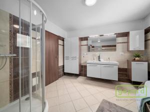 Prodej rodinného domu, Slaná - Bořkov, 256 m2
