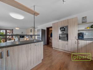 Prodej rodinného domu, Slaná - Bořkov, 256 m2