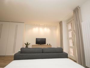 Pronájem bytu 1+kk, Praha - Vršovice, Ruská, 34 m2