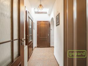 Prodej bytu 2+1, Karlovy Vary, Pražská silnice, 72 m2