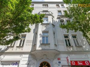 Prodej bytu 2+kk, Praha - Dejvice, Dejvická, 48 m2