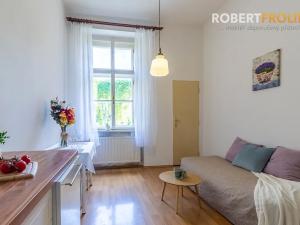 Prodej bytu 2+kk, Praha - Dejvice, Dejvická, 48 m2
