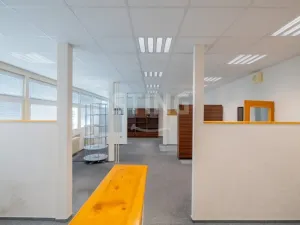 Prodej kanceláře, Bruntál, Zahradní, 2589 m2