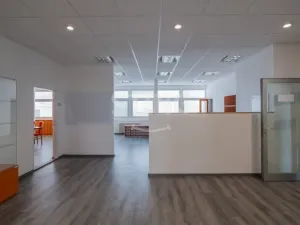 Prodej kanceláře, Bruntál, Zahradní, 2589 m2