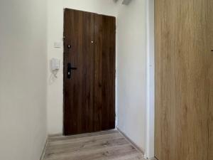 Pronájem bytu 2+kk, Meziboří, Okružní, 44 m2