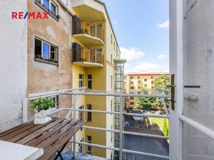 Pronájem bytu 2+1, Praha - Podolí, Nedvědovo náměstí, 54 m2