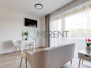 Pronájem bytu 1+kk, Praha - Háje, Sochorcova, 32 m2