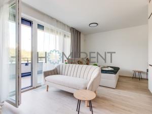 Pronájem bytu 1+kk, Praha - Háje, Sochorcova, 32 m2