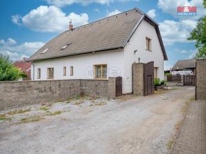 Prodej rodinného domu, Chářovice, 213 m2