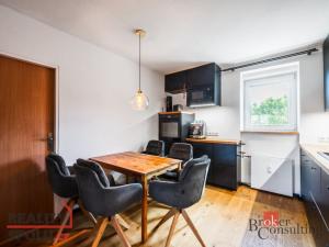 Prodej bytu 3+1, Hodonín, nám. B. Martinů, 74 m2