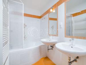 Pronájem bytu 3+kk, Praha, Kateřinská, 120 m2