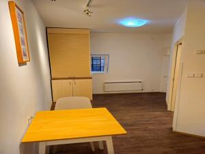 Prodej ubytování, Praha - Dejvice, Na hutích, 23 m2