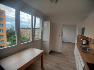 Pronájem bytu 2+1, Tábor, Jesenského, 57 m2